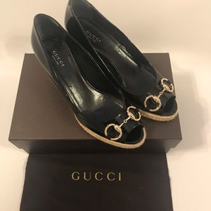 Gucci wedges / sandals size 38